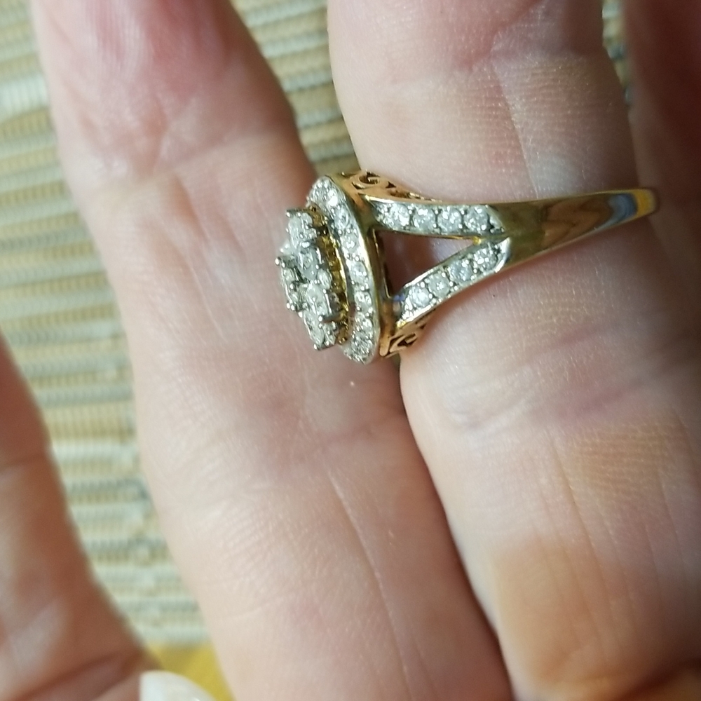 Diamond ring - Picture 4 of 5